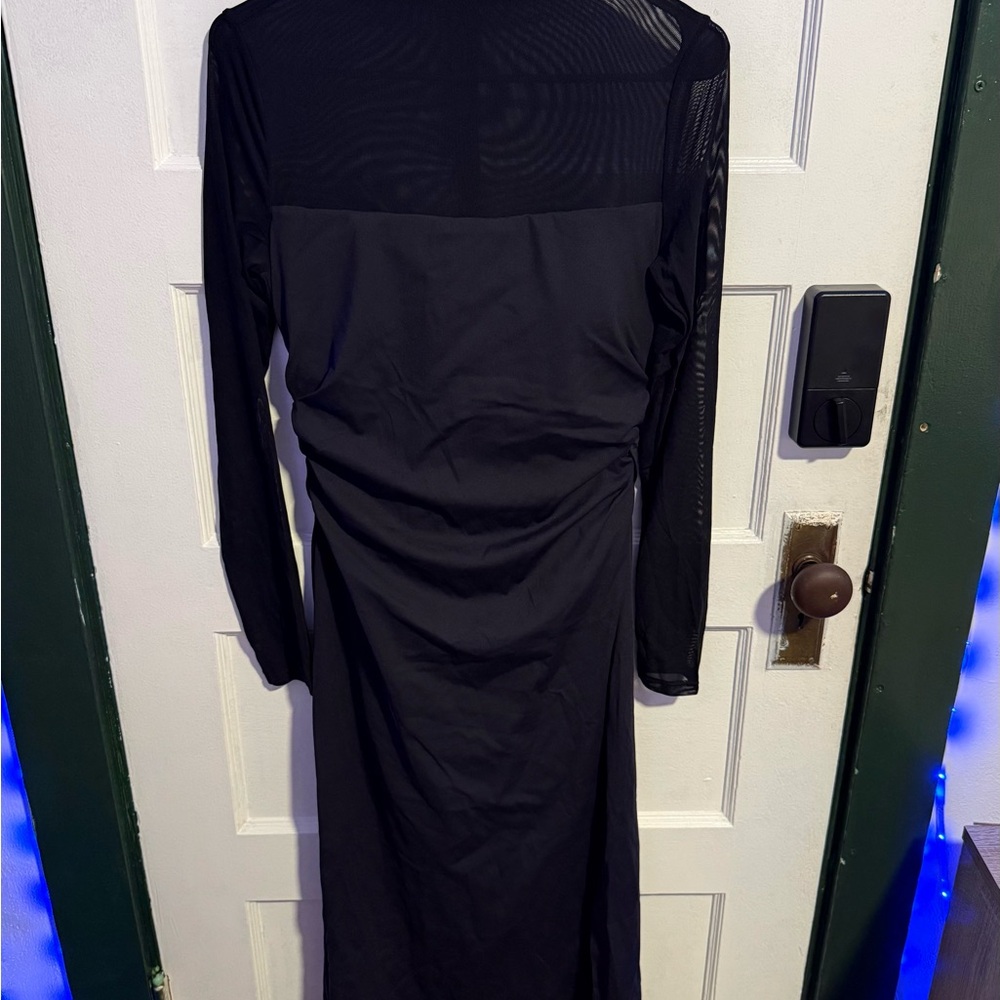 Halara Black Long Sleeve Midi Dress size Medium